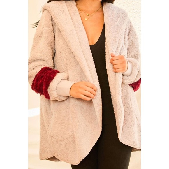 💥Hooded Teddy Jacket With Pockets - Picture 3 of 9